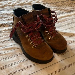 Ariat Lace Up Boots